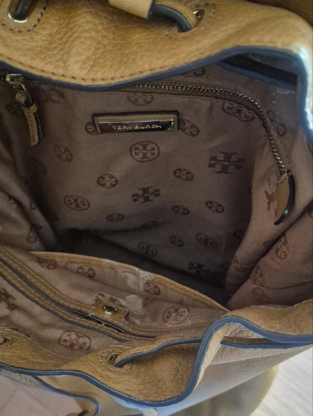 Tory Burch smooth cognac